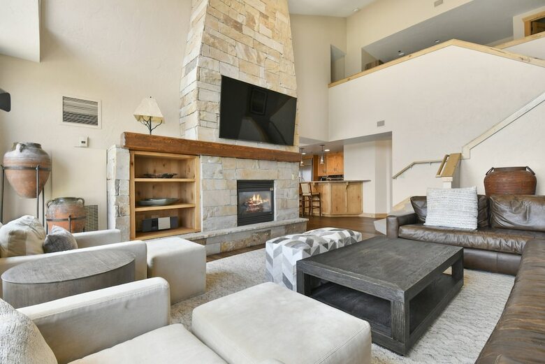 Hotel Grand Summit