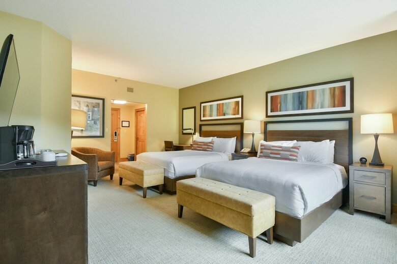 Hotel Grand Summit