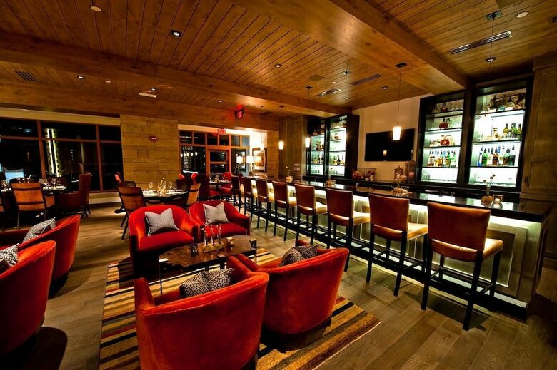 Hotel Grand Summit