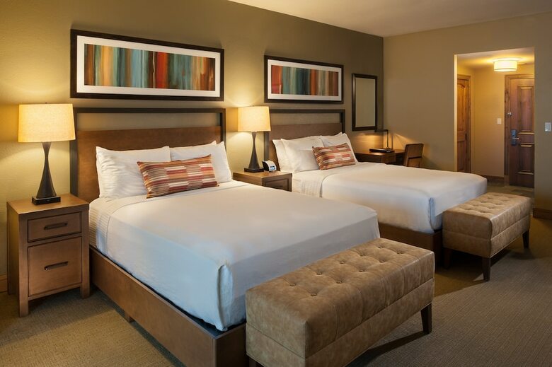 Hotel Grand Summit