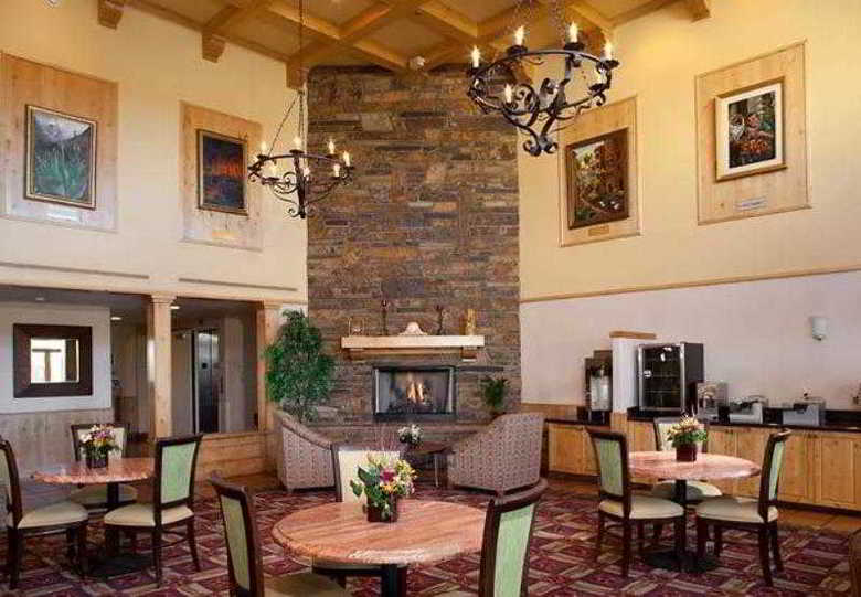 Hotel Springhill Suites By Marriott