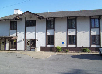Hotel Budget Inn & Suites