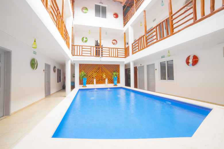 Mestizo Gallery Hotel