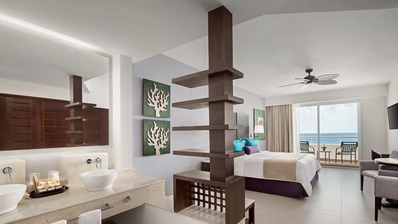 Hotel Ventus At Marina El Cid Spa And Beach Resort