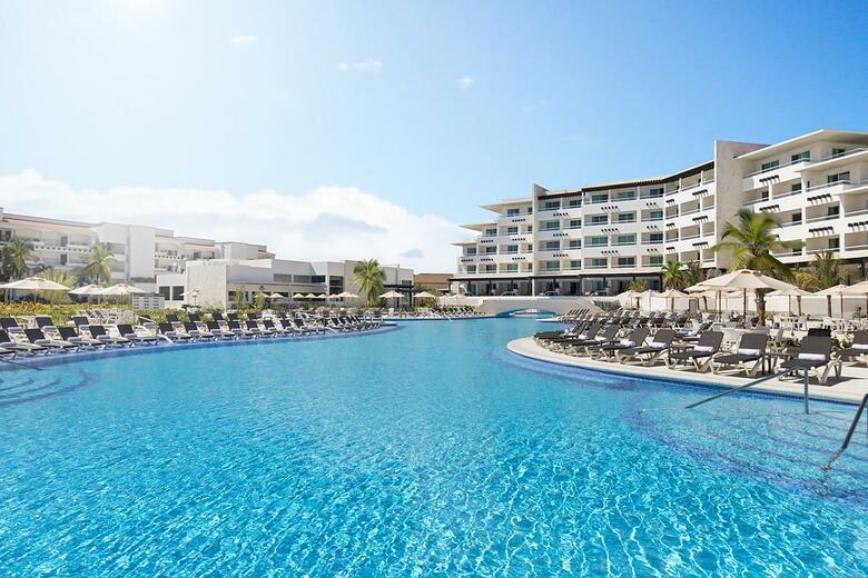 Hotel Ventus At Marina El Cid Spa And Beach Resort