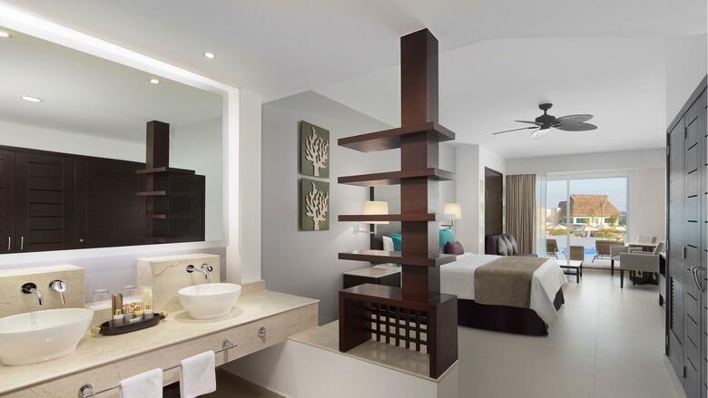 Hotel Ventus At Marina El Cid Spa And Beach Resort
