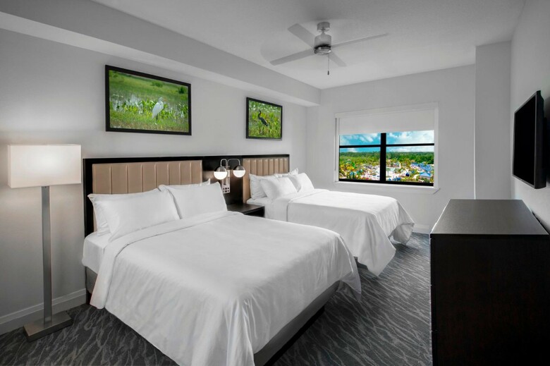 Hotel The Grove Resort & Spa