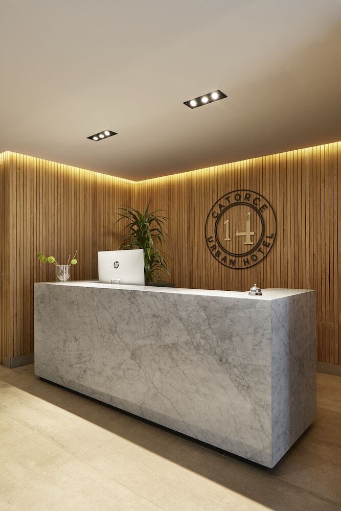 14 Urban Hotel