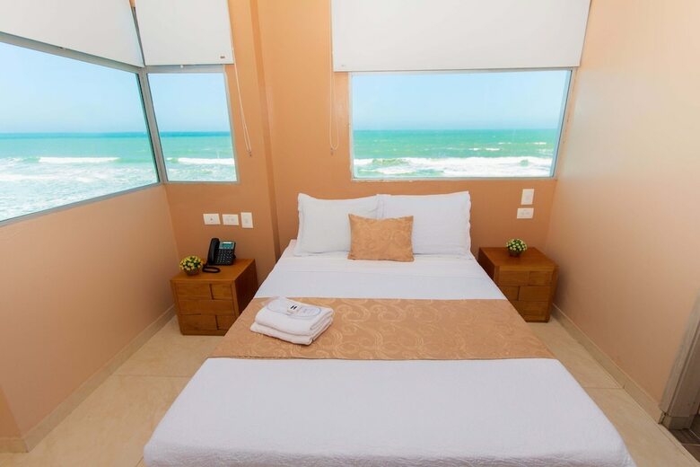 Hotel Aixo Suites