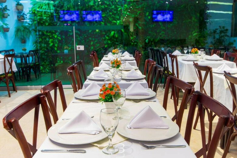 Hotel Aixo Suites