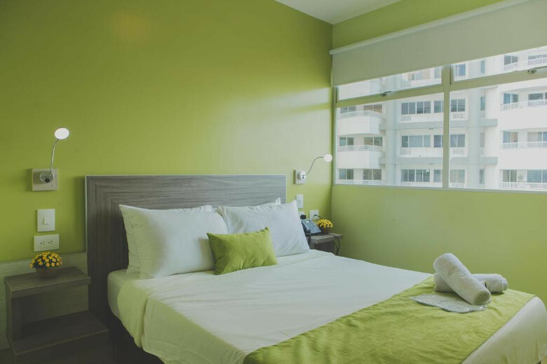 Hotel Aixo Suites