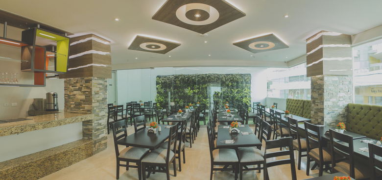 Hotel Aixo Suites