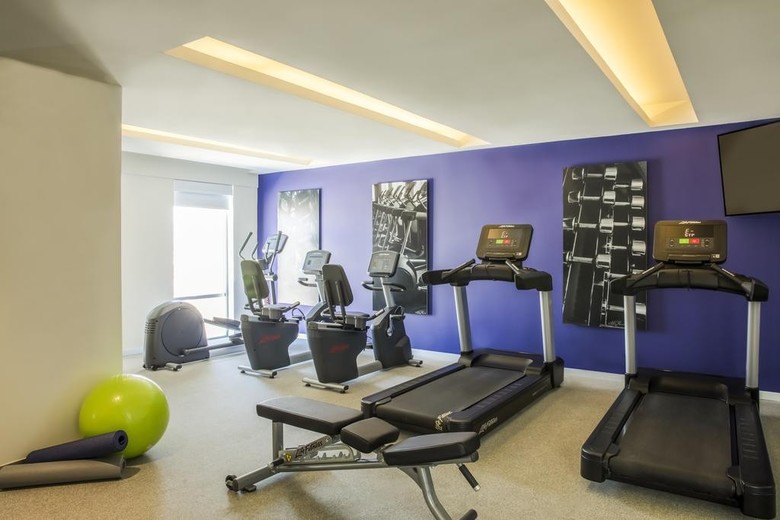 Hotel Fiesta Inn Express Quer�taro Constituyentes