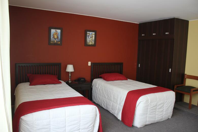 La Gruta Hotel