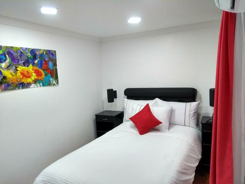 Veler Hotel
