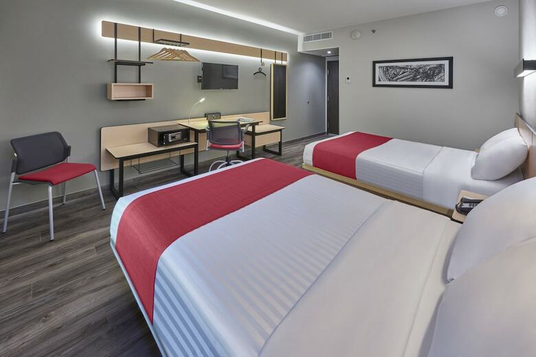 Hotel City Express Plus Puerto Vallarta