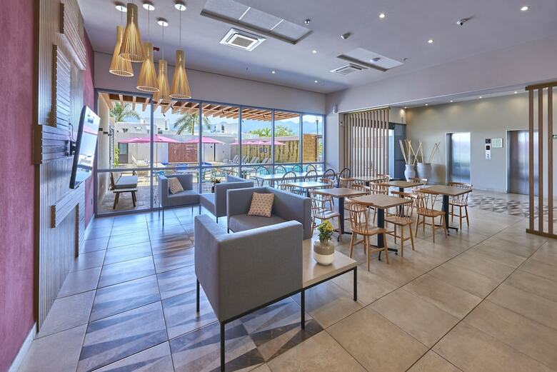Hotel City Express Plus Puerto Vallarta