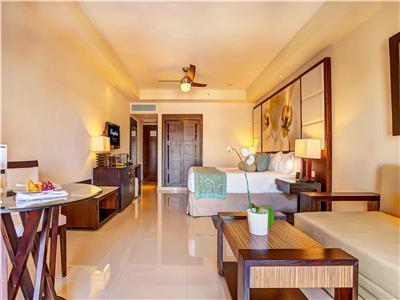 Hotel Hideaway At Royalton Punta Cana Adults Only
