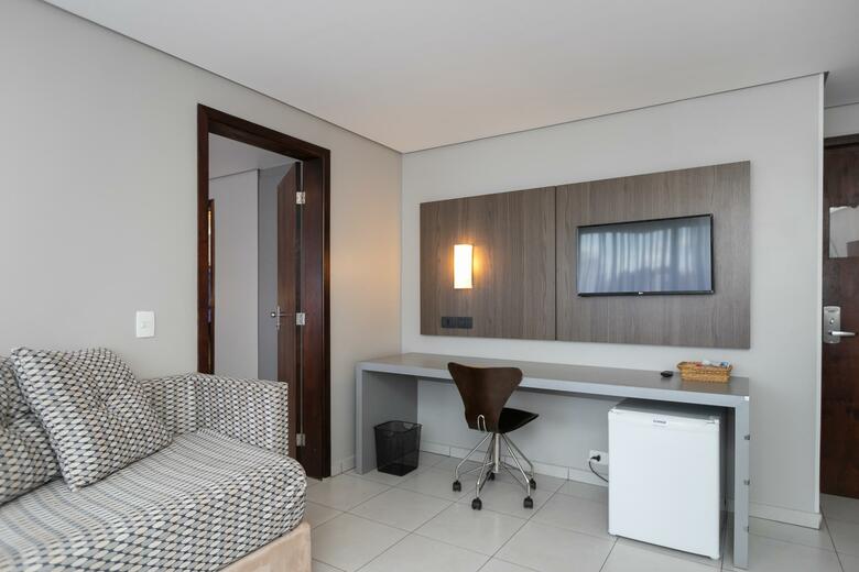 Hotel Harbor Self Saint Emilion