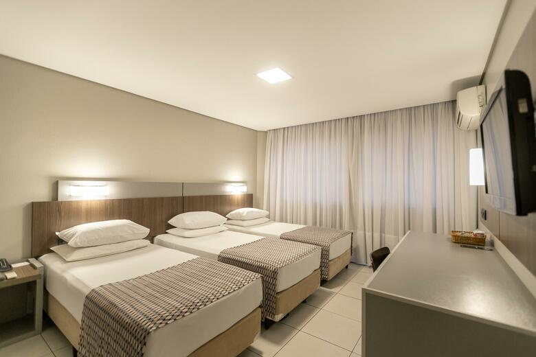 Hotel Harbor Self Saint Emilion