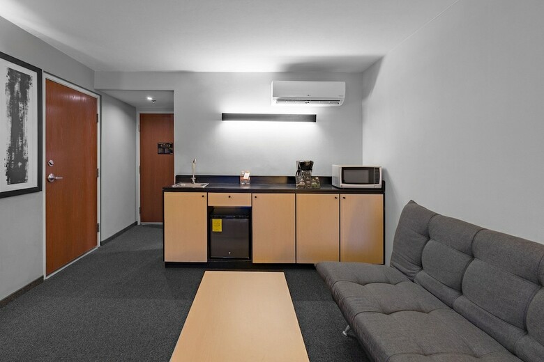 Hotel City Express Plus Guadalajara Expo