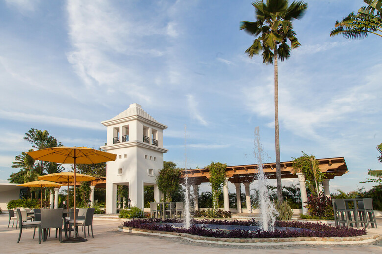 Hotel NH Hait� El Rancho