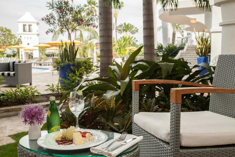 Hotel NH Hait� El Rancho