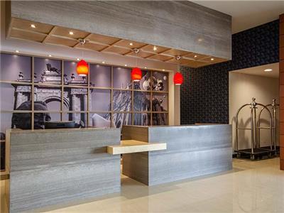 Lq Hotel By La Quinta Le�n Poliforum