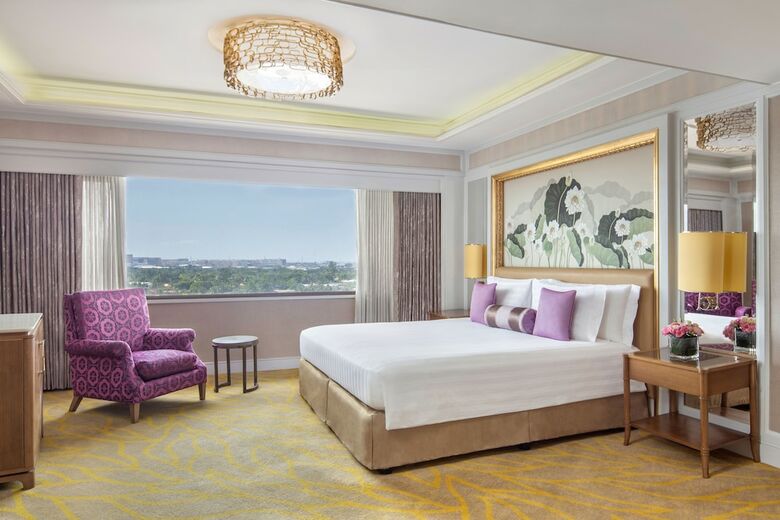 Hotel Dusit Thani Manila