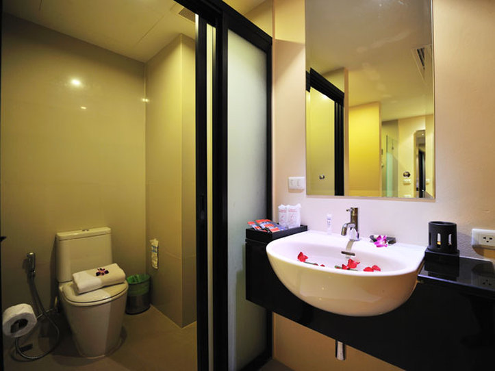 Hotel Aonang Cliff Beach Resort