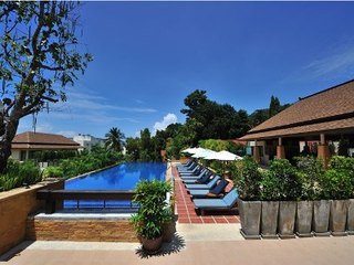 Hotel Aonang Cliff Beach Resort