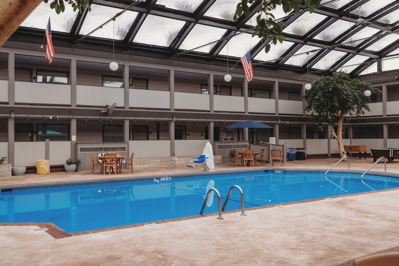 Hotel Best Western Fox Valley Inn