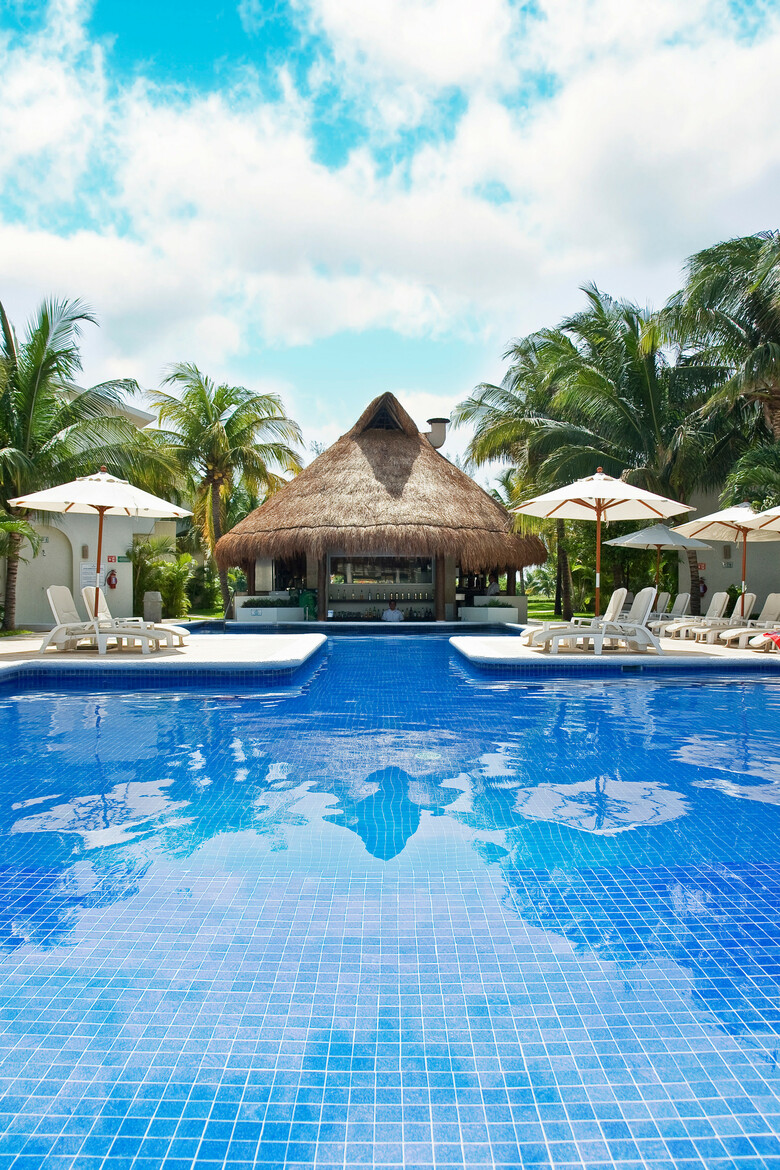Hotel Laguna Suites Golf & Spa