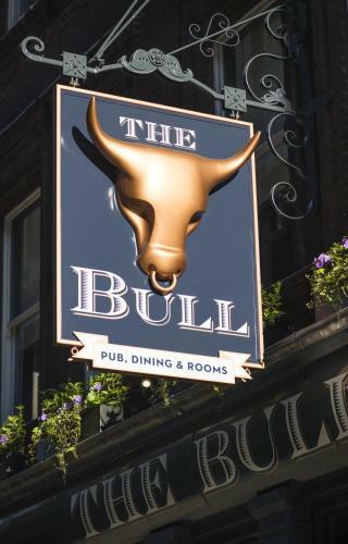 Hostal The Bull And The Hide