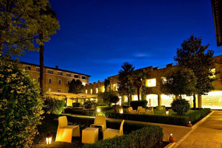Hotel Cenacolo