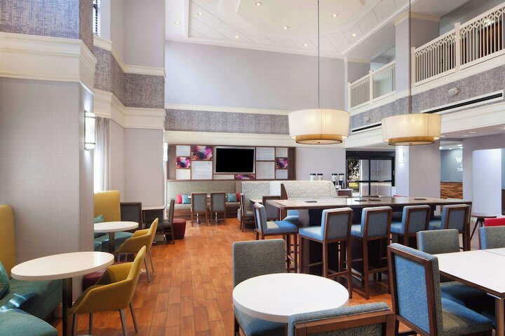 Hotel Hampton Inn & Suites Atlanta Airport