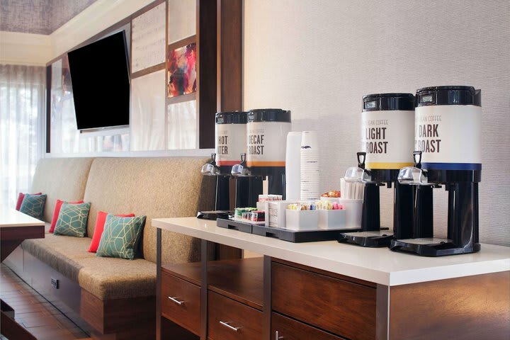Hotel Hampton Inn & Suites Atlanta Airport