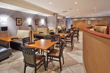 Hotel Holiday Inn