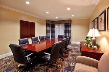 Hotel Holiday Inn