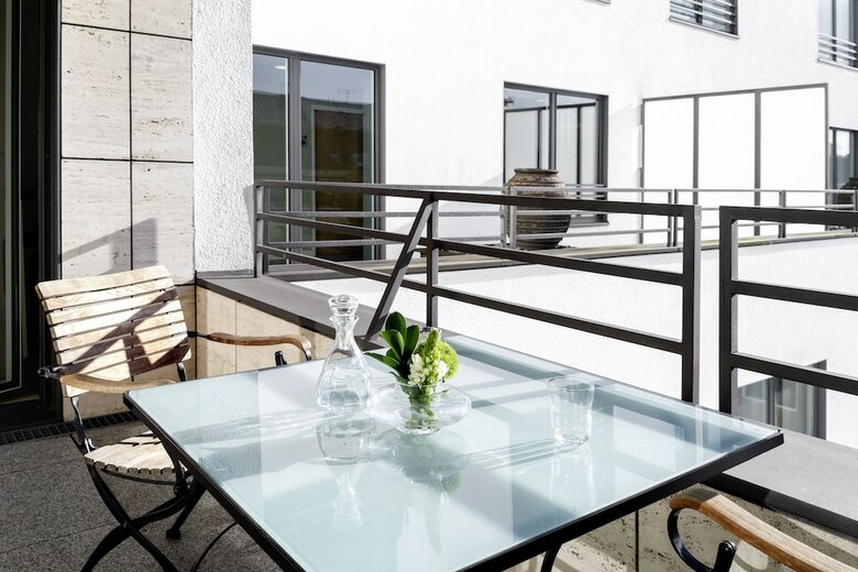 Hotel Mandala Suites