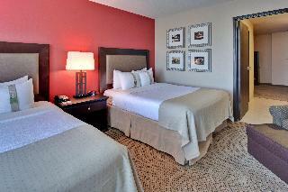 Holiday Inn Hotel & Suites Bakersfield North
