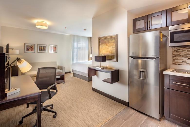 Hotel Staybridge Suites Silao