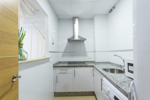 Apartamentos Diaber Alberto Lista