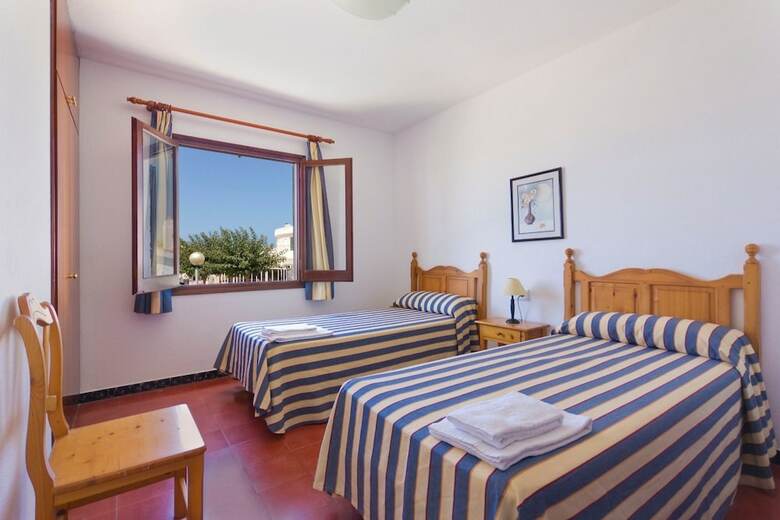 Apartamentos Sol Y Mar