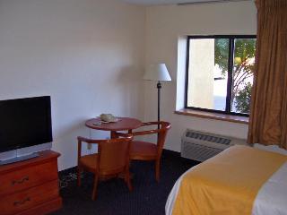 Hotel Comfort Inn & Suites Airport