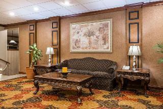 Hotel Ramada By Wyndham Xenia