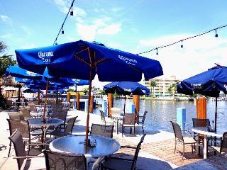 Sands Harbor Hotel & Marina