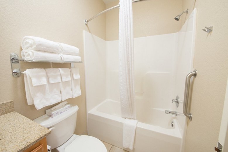 Hotel Candlewood Suites Bismarck