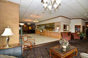 Best Western Plus Midway Hotel