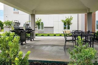 Mainstay Suites